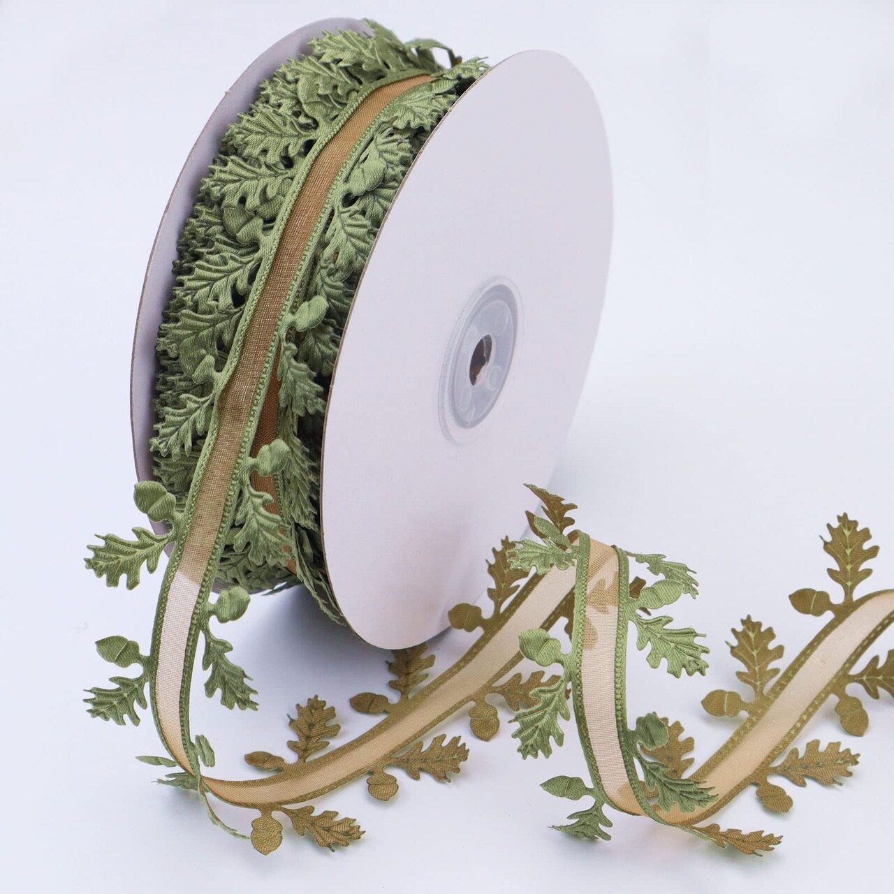 Green Leaf Ribbon 20 Yards Artificial Green Leaves Trim Rope Garland Leaf String for Gift Wrapping Party Wedding Home Decorations